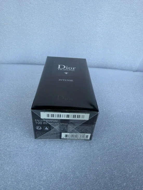 Dior Homme Intense - Black with Silver Accents - Picture 2 of 2